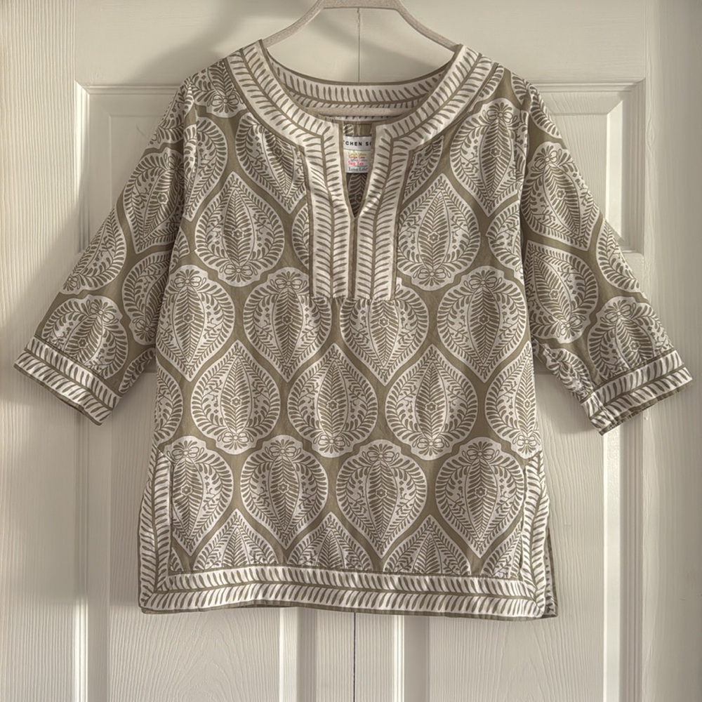 Gretchen Scott Tan and White Print Tunic - Size Small